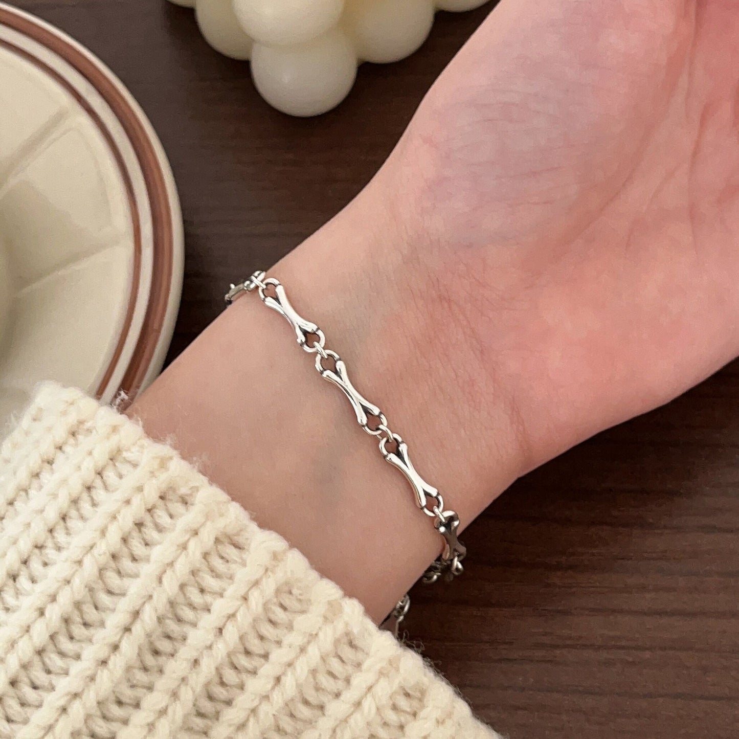 Knuckle Chain Bracelet